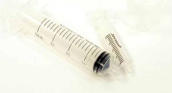 Two types of syringe 